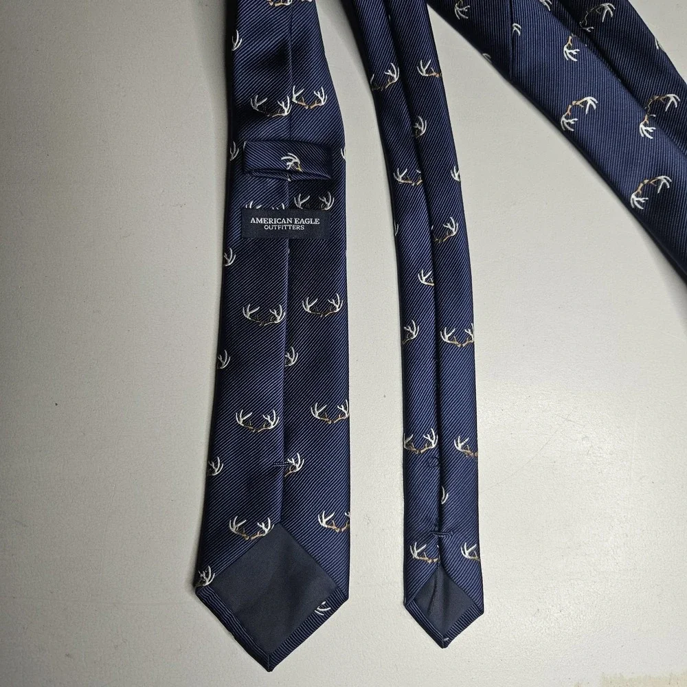 American Eagle Outfitters Mens Neck Tie‎ Antlers Navy Blue Stag